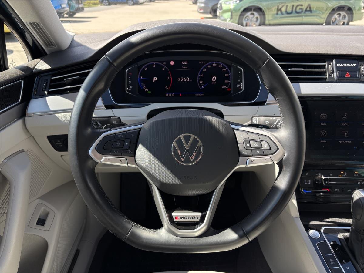 Volkswagen Passat Kombi 2,0 l 147 kw