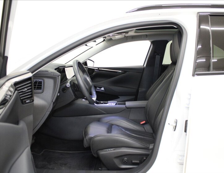 DS Automobiles DS4 SUV / Terénní 1,6 l 165 kw