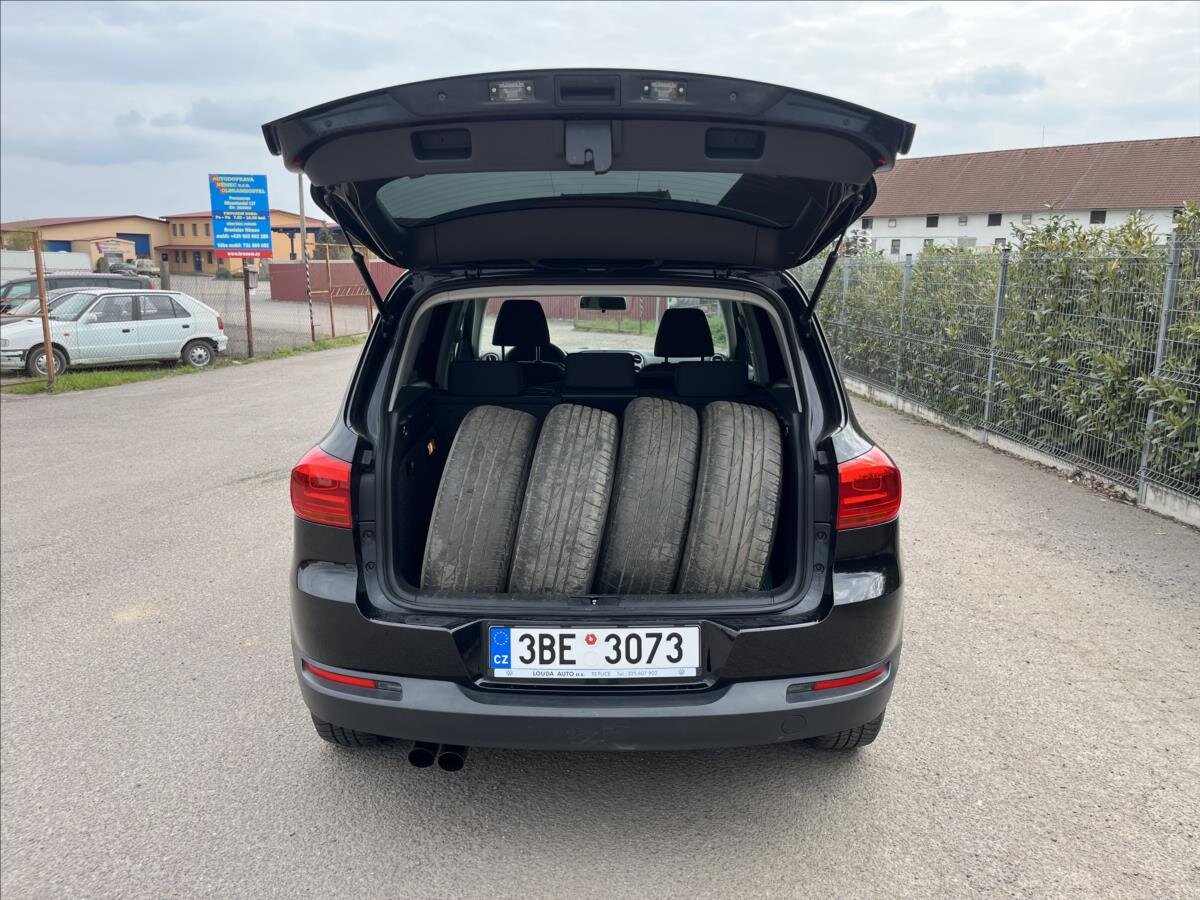 Volkswagen Tiguan SUV / Terénní 1,4 l 90 kw