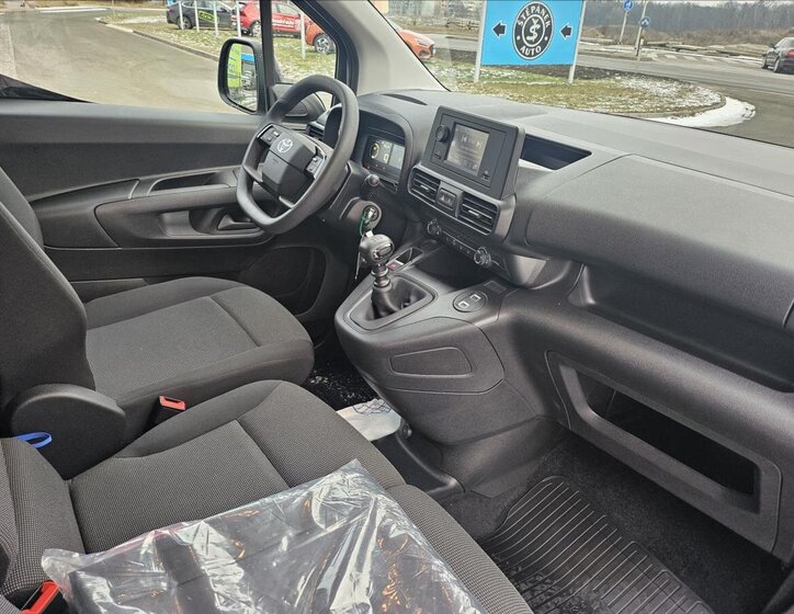 Toyota ProAce City Skříň 1,5 l 75 kw