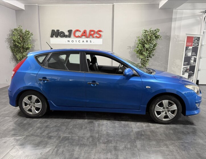 Hyundai i30 23