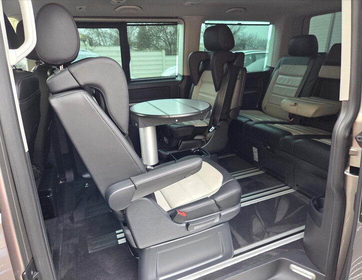 Volkswagen Multivan MPV 2,0 l 146 kw