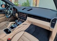 Porsche Cayenne SUV 3,0 l 250 kw