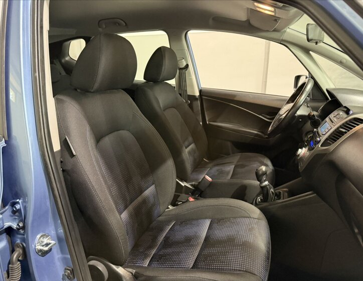 Hyundai ix20 MPV 1,6 l 92 kw