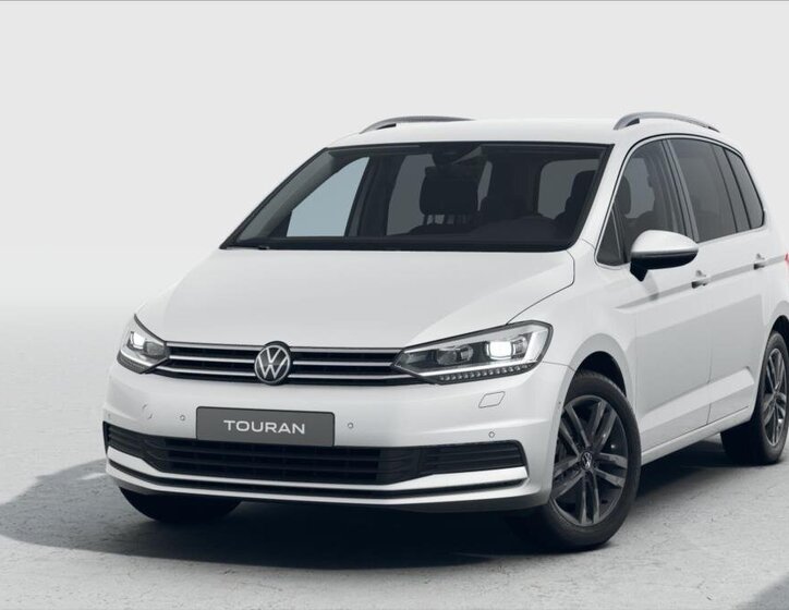 Volkswagen Touran 1