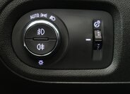 Opel Grandland SUV / Terénní 1,6 l 147 kw