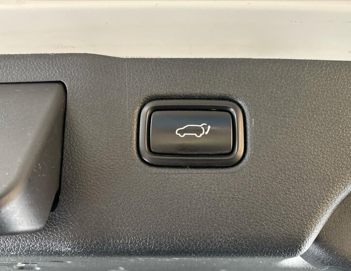 KIA Sorento SUV / Terénní 2,2 l 147 kw