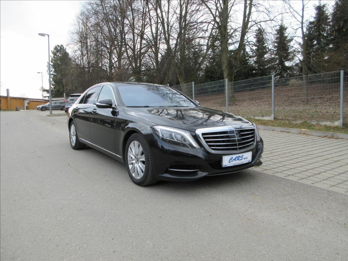 Mercedes-Benz Třídy S Sedan / Limuzína 3,0 l 190 kw