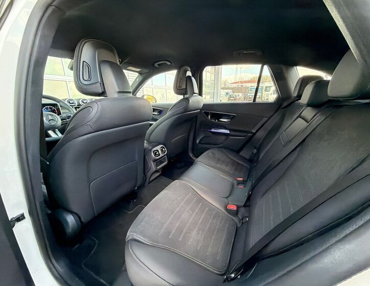 Mercedes-Benz GLC SUV / Terénní 2,0 l 145 kw