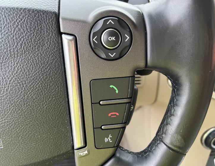 Land Rover Discovery 24