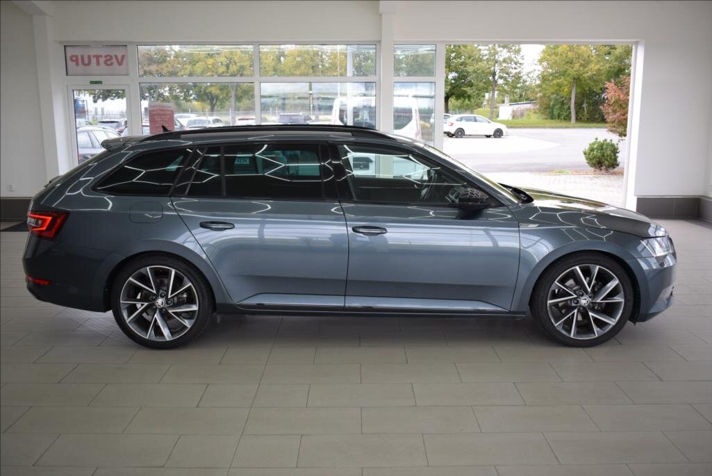 Škoda Superb