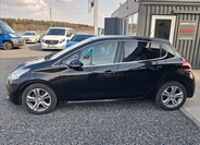Peugeot 208 Hatchback 1,6 l 84 kw