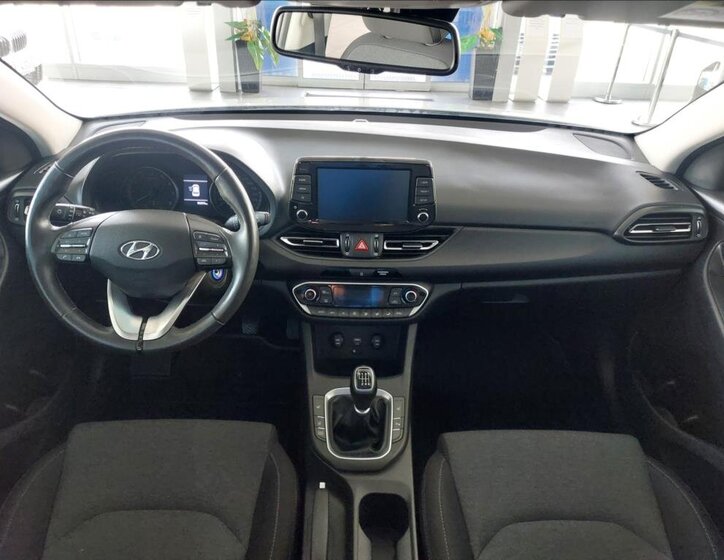 Hyundai i30 8