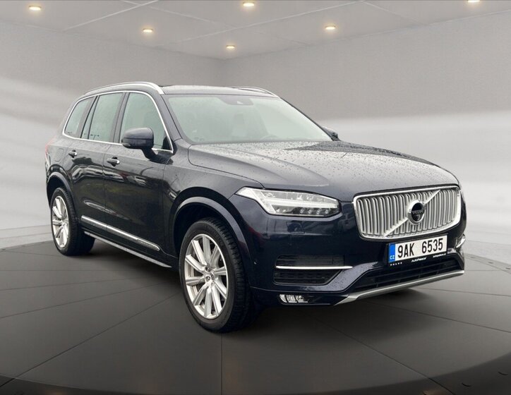 Volvo XC90 1
