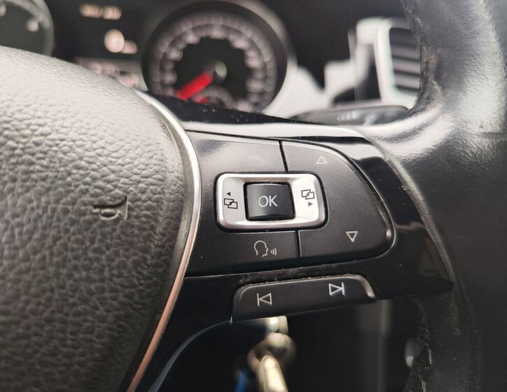 Volkswagen Golf Kombi 1,6 l 77 kw