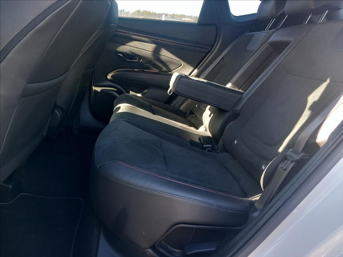 Hyundai Tucson SUV 1,6 l 110 kw