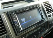 Volkswagen Caravelle 36