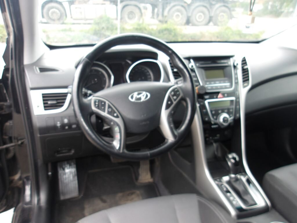 Hyundai i30 Hatchback 1,6 l 81 kw