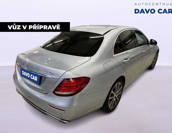 Mercedes-Benz Třídy E 3