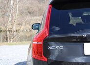 Volvo XC90 SUV / Terénní 2,0 l 165 kw
