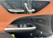 Mercedes-Benz Třídy C 12