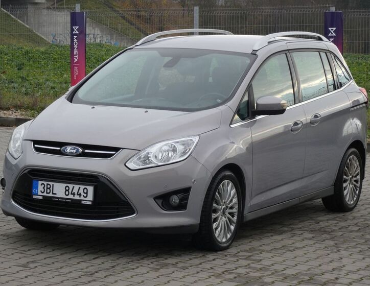 Ford Grand C-MAX 4