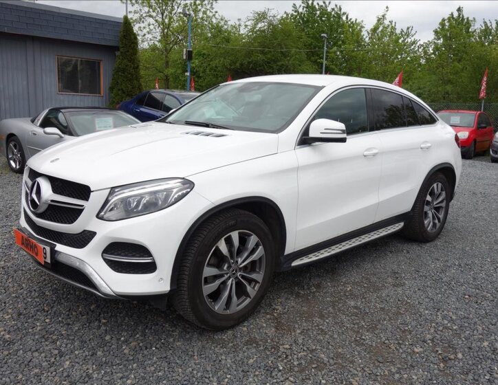 Mercedes-Benz GLE SUV / Terénní 3,0 l 190 kw