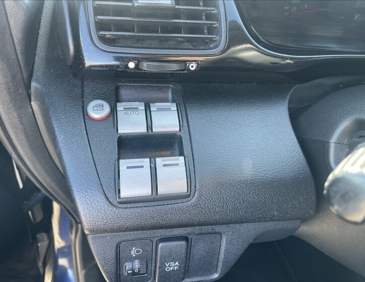 Honda FR-V Kombi 2,0 l 110 kw