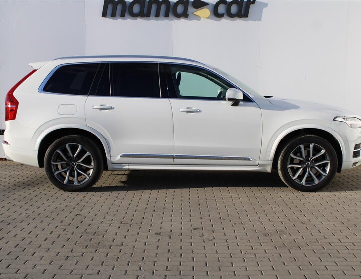 Volvo XC90 SUV / Terénní 2,0 l 173 kw
