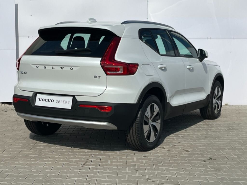 Volvo XC40 SUV 2,0 l 120 kw