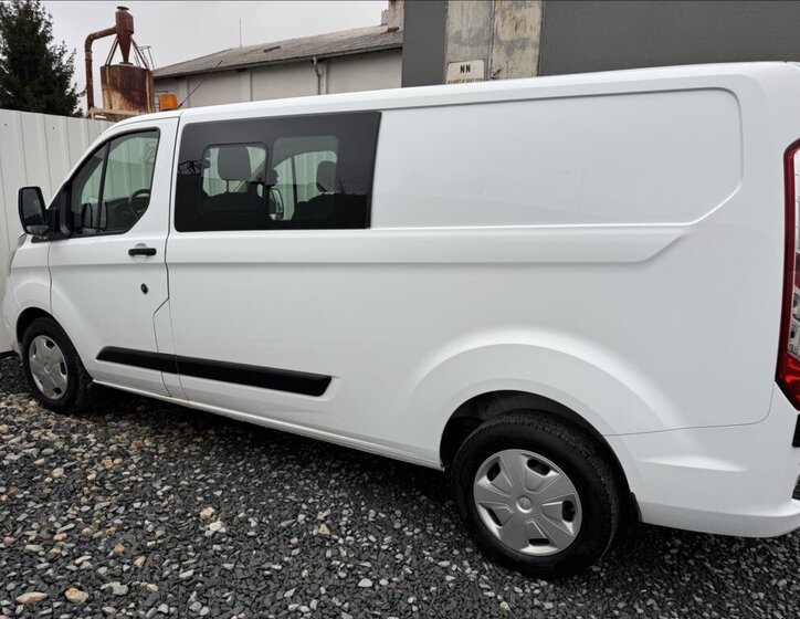 Ford Transit Custom 22