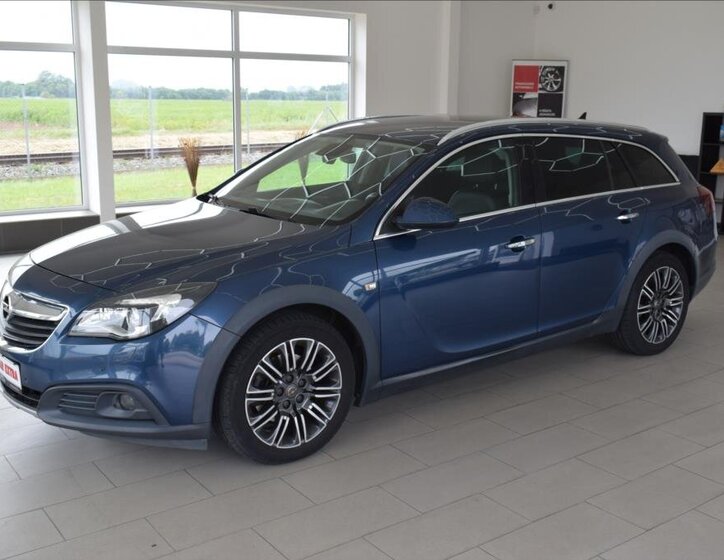 Opel Insignia 1