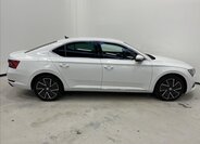 Škoda Superb Liftback 1,4 l 160 kw