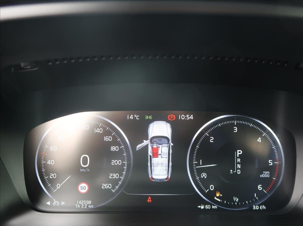 Volvo V60 Kombi 2,0 l 140 kw