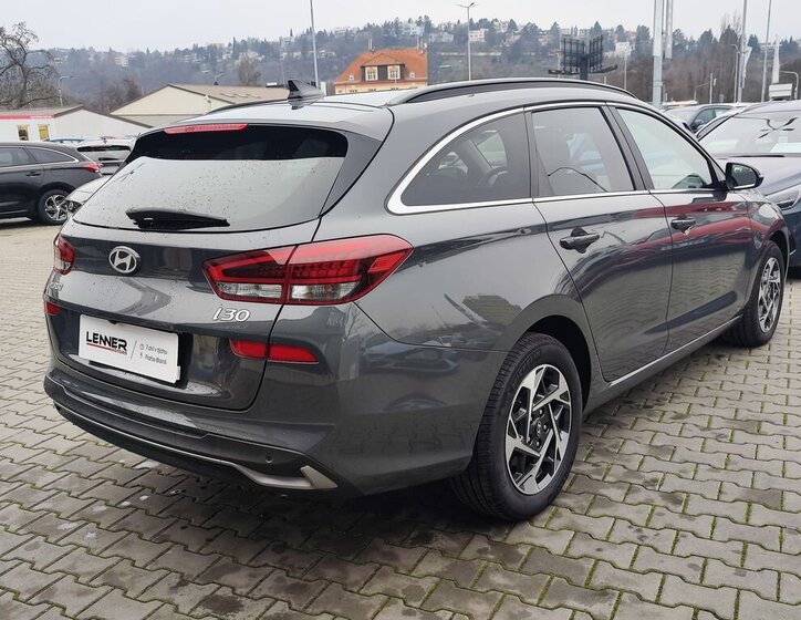 Hyundai i30 5