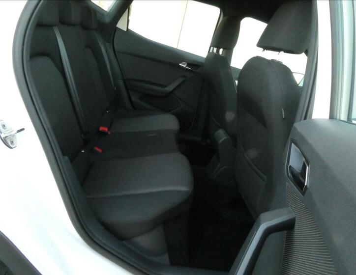 Seat Arona 27