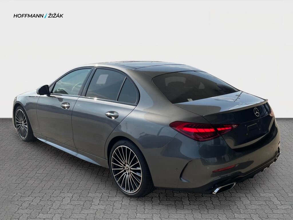 Mercedes-Benz Třídy C Sedan / Limuzína 2,0 l 145 kw