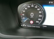 Volvo XC90 Kombi 2,0 l 165 kw