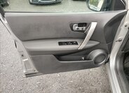 Nissan Qashqai SUV / Terénní 2,0 l 110 kw