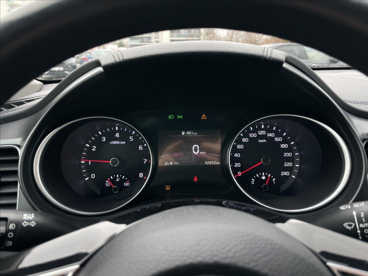 KIA Ceed Hatchback 998,0 74 kw