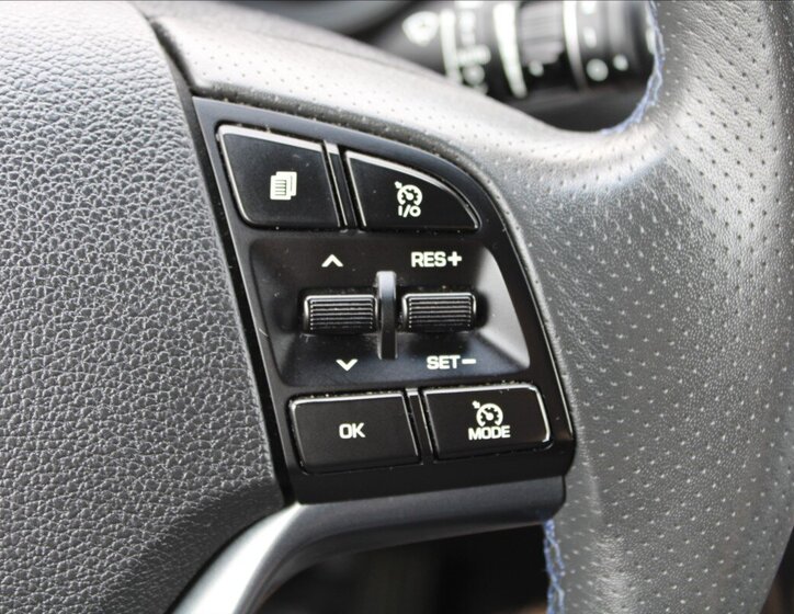 Hyundai Tucson SUV 2,0 l 100 kw