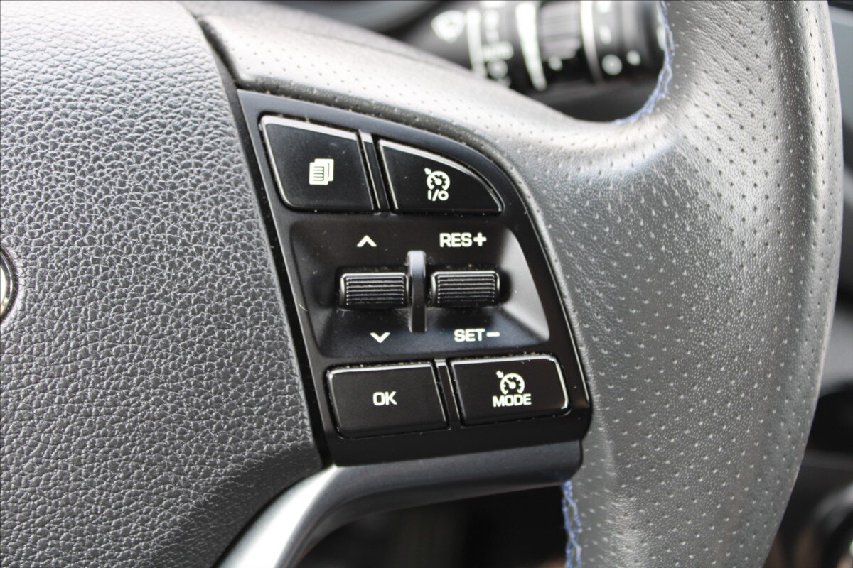 Hyundai Tucson SUV 2,0 l 100 kw