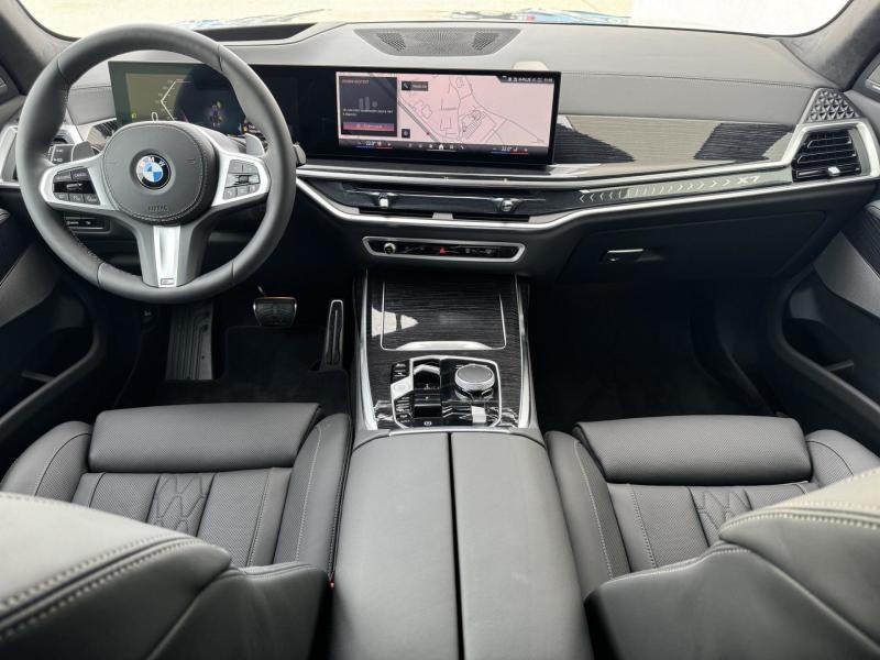 BMW X7 SUV 3,0 l 280 kw
