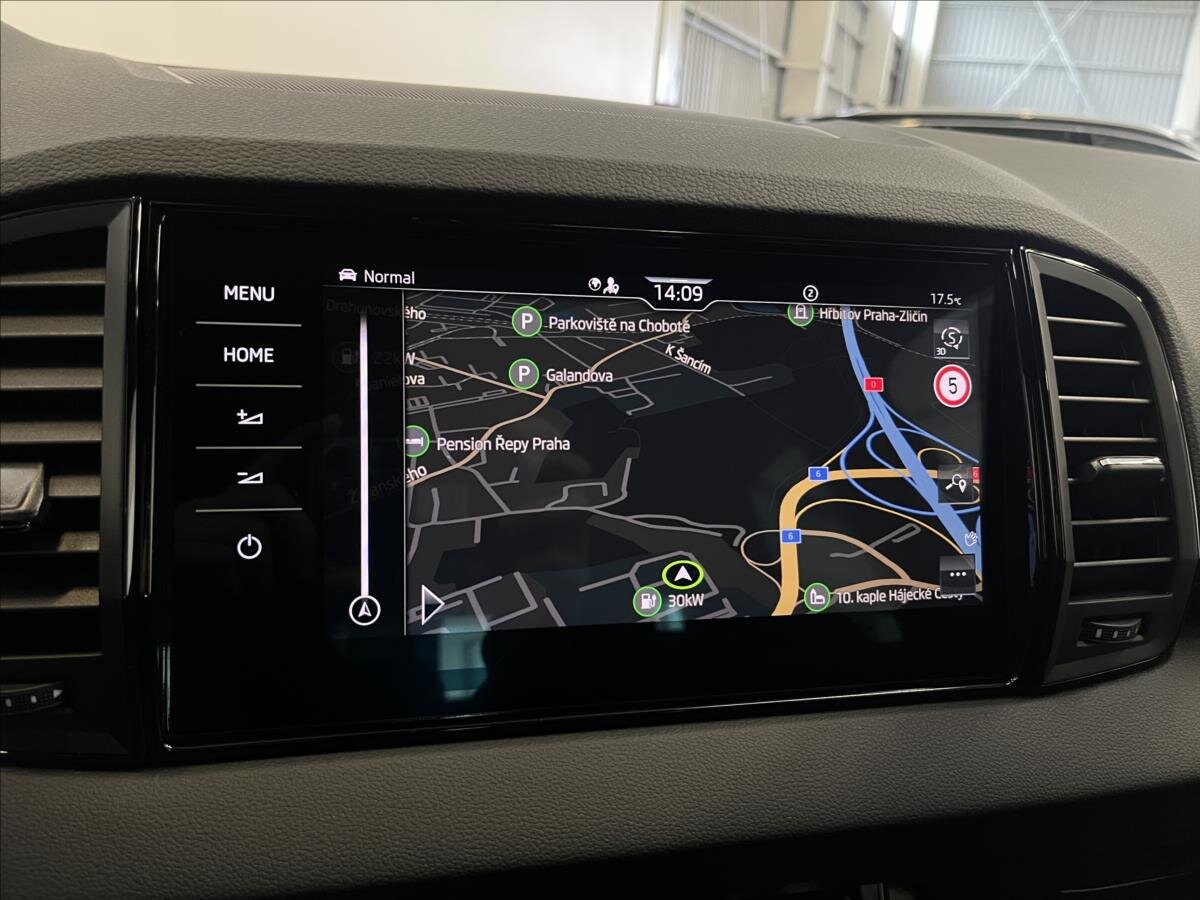 Škoda Karoq SUV 2,0 l 140 kw