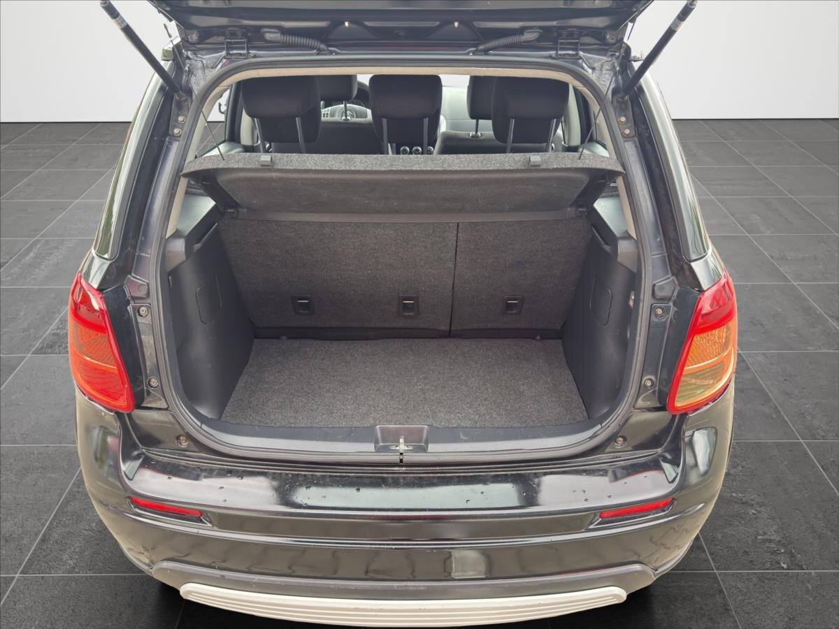 Suzuki SX4 SUV / Terénní 1,6 l 79 kw