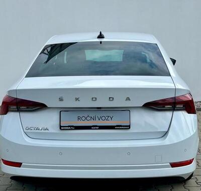 Škoda Octavia 8