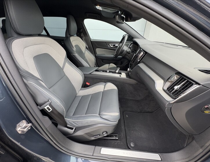 Volvo V60 29