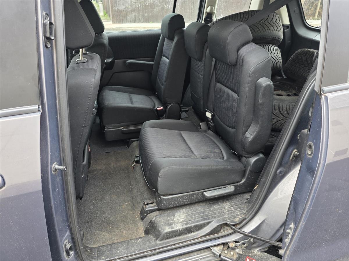 Mazda 5 Kombi 2,0 l 81 kw