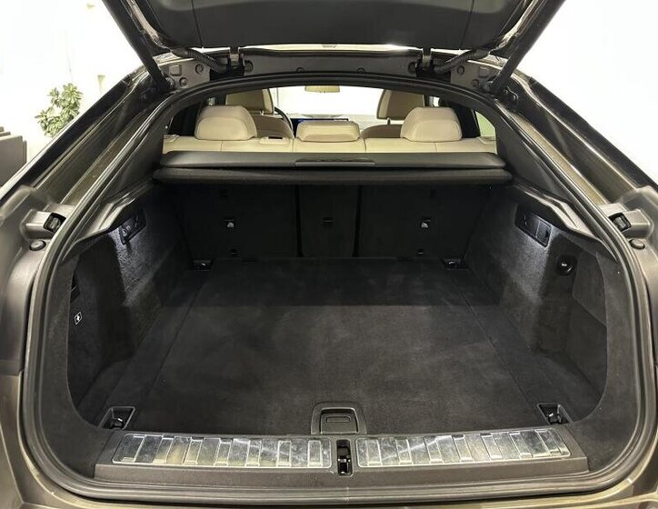 BMW X6 SUV / Terénní 3,0 l 210 kw