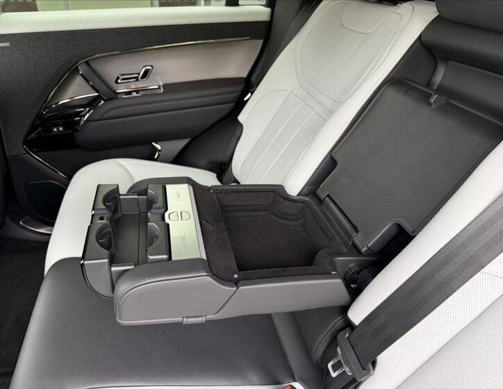 Land Rover Range Rover Sport SUV / Terénní 3,0 l 184 kw